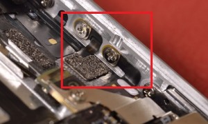 Iphone 5: Dùng ốp viền kim loại làm giảm sóng Bluetooth và sóng thoại