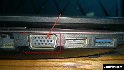 Hầu như laptop nào cũng có cổng VGA